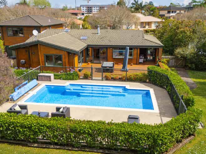 45 Sunny Crescent, Huapai