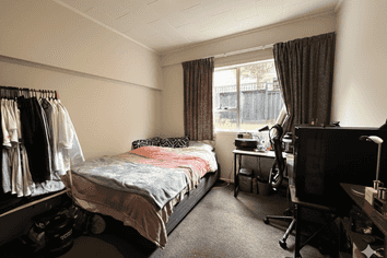 3/205 Onewa Road, Birkenhead