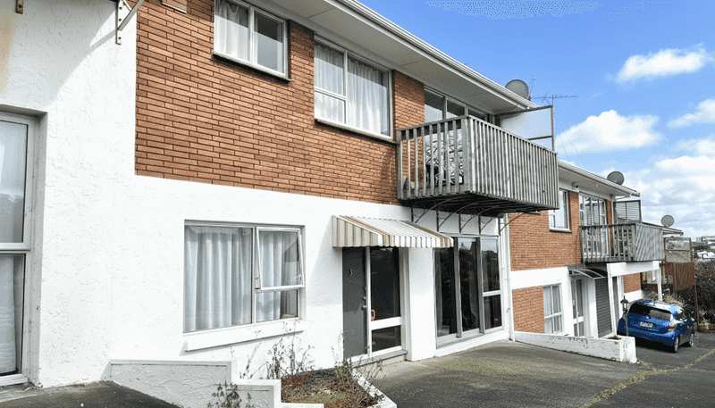 3/205 Onewa Road, Birkenhead