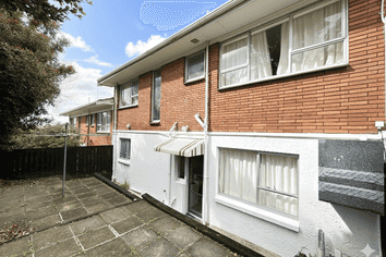 3/205 Onewa Road, Birkenhead