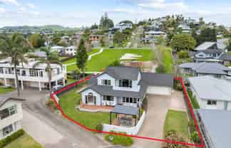 224A Welcome Bay Road, Welcome Bay