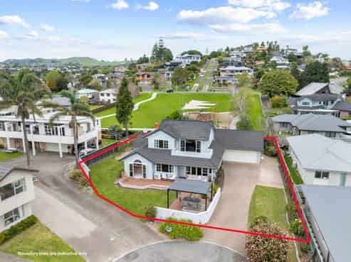 224A Welcome Bay Road, Welcome Bay