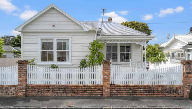 2 Lisnoe Avenue, Mount Eden
