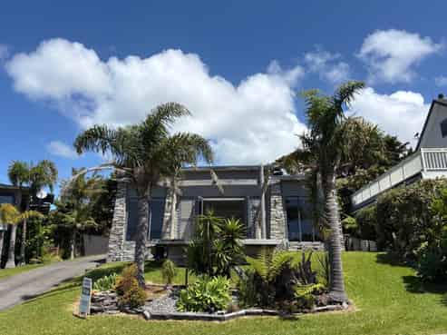 23 Seacrest Boulevard, Langs Beach