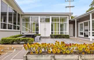 16 Cathedral Road, Gore Bay