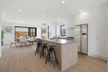 55 Nga Pona Toru Road, Flat Bush