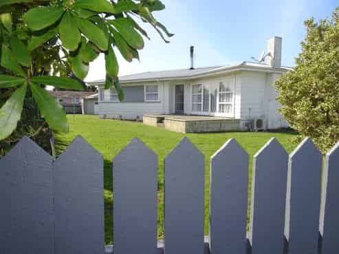 12 Birkenhead Crescent, Flaxmere