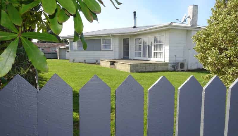 12 Birkenhead Crescent, Flaxmere