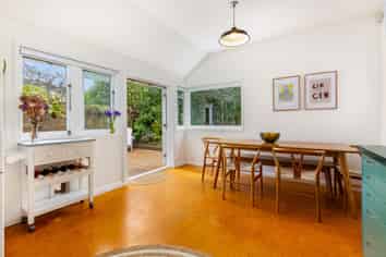 24 Chilka Street, Berhampore