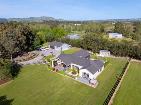 148 - 152 Dublin Street, Martinborough