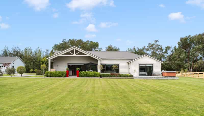 148 - 152 Dublin Street, Martinborough