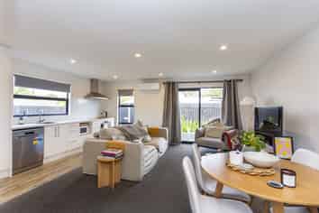 6/388 Hereford Street , Linwood