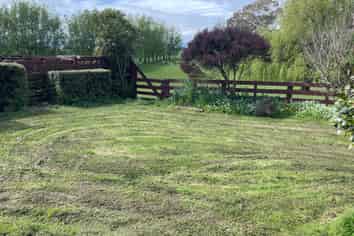 150 Spur Road West, Colyton