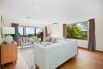 58 Cypress Drive, Maungaraki