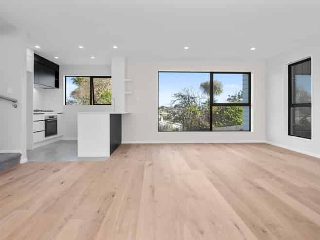 4E Meadowvale Avenue, Forrest Hill