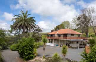 4 Maungatawhiri Road, Raglan