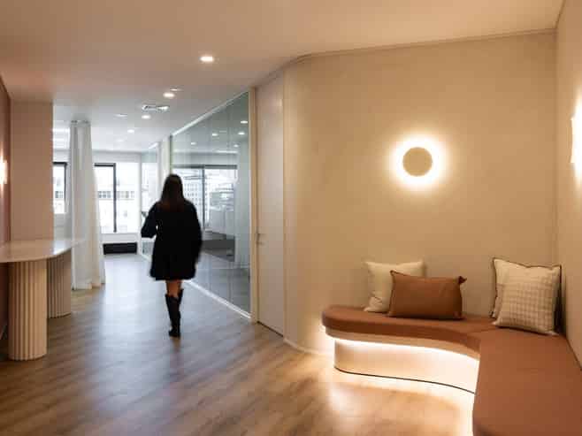 CBRE – BRAND NEW “AIR SUITE”