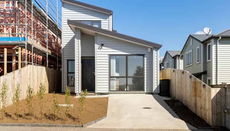 6  Roku Place, Papakura