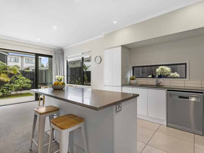10 Walter Merton Road, Hobsonville