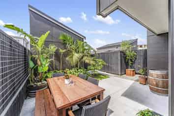 10 Walter Merton Road, Hobsonville