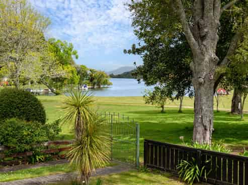36 Te Akau Road, Lake Rotoiti