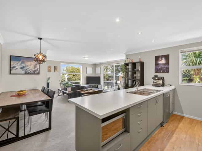 20 Lindores Street, Addington