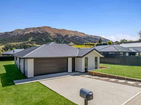 7 Tomtit Crescent, Lake Hawea