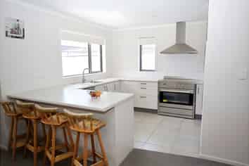 557 Hereford Street, Linwood