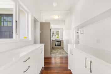 34a Roberton Road, Avondale