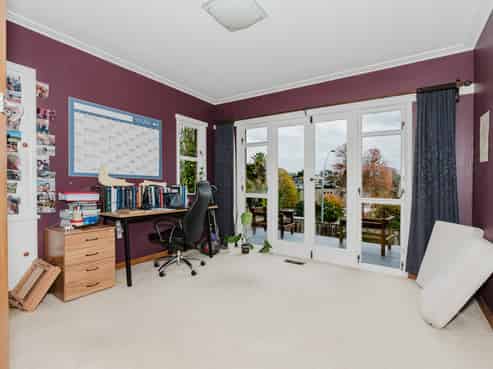 512 River Road, Fairfield