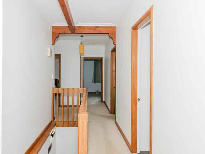 512 River Road, Fairfield