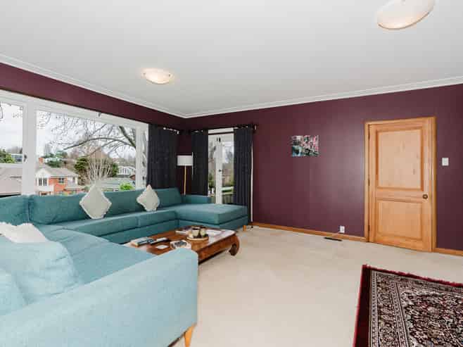 512 River Road, Fairfield