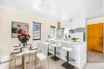 1/133B Manuka Road, Glenfield