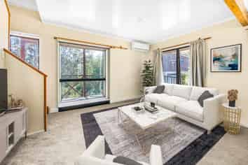 1/133B Manuka Road, Glenfield