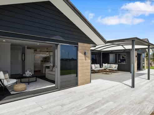 3C Honeyfield Drive, Whalers Gate