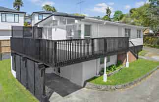 23 Bellringer Road, Massey