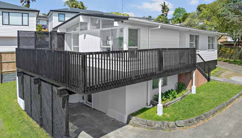 23 Bellringer Road, Massey