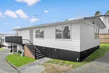23 Bellringer Road, Massey