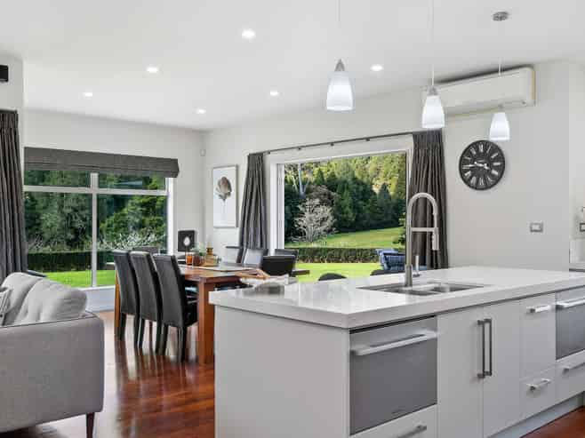40 De L'isle Lane, MAUNGATAPERE