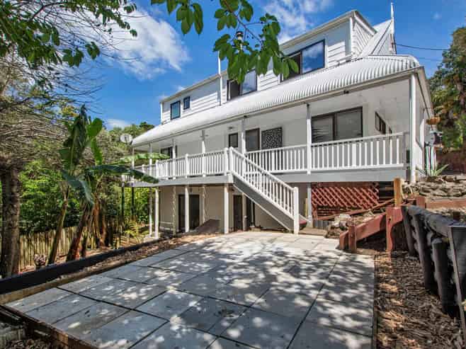 33 Commins Road, Onerahi
