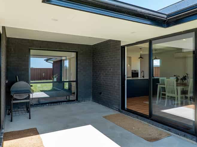 52 Eric Crozier Road, Darfield