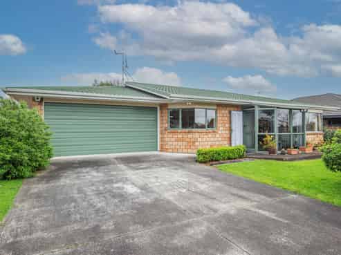 53 Duke Street, Levin