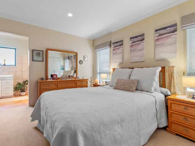 53 Duke Street, Levin