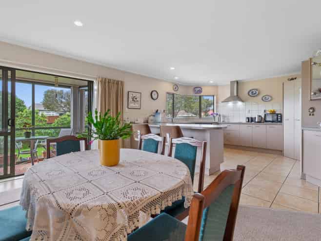 53 Duke Street, Levin