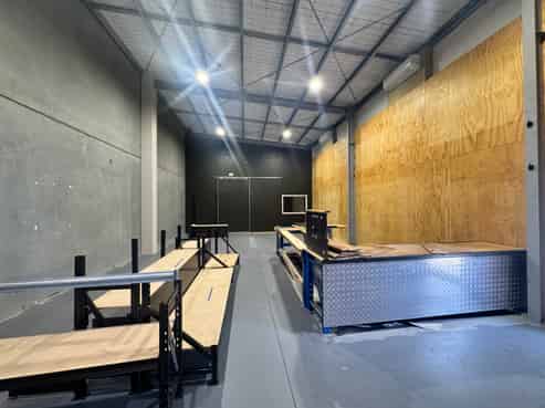 Trade Retail Showroom | Prime Omahu Road Location