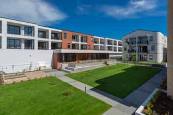 103/10 Nugget Place, Hobsonville