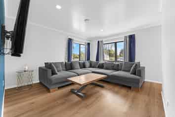 16 Sambrooke Crescent, Flat Bush