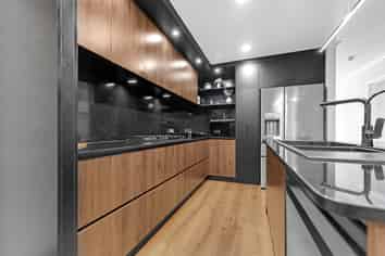 16 Sambrooke Crescent, Flat Bush