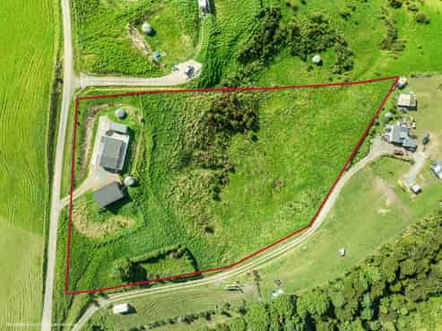 64 Brookview Heights, Waipu