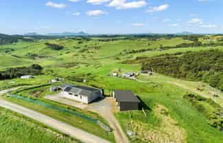 64 Brookview Heights, Waipu
